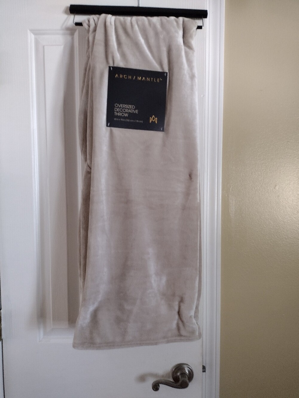 New with tags Tan Clored Arch / Mantle 60 x 70 in throw blanket Plush